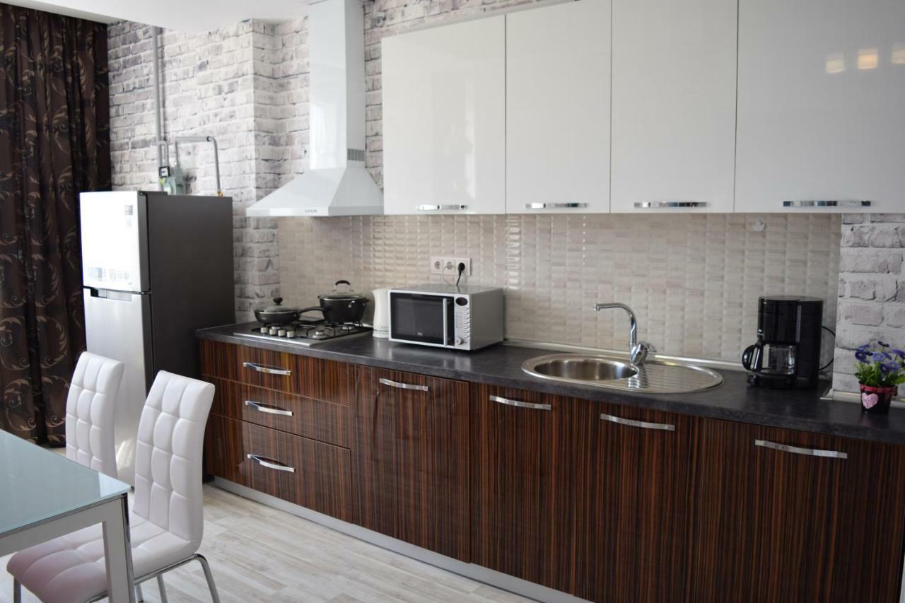 Apartment With Good View In The Center Bishkek Exterior foto